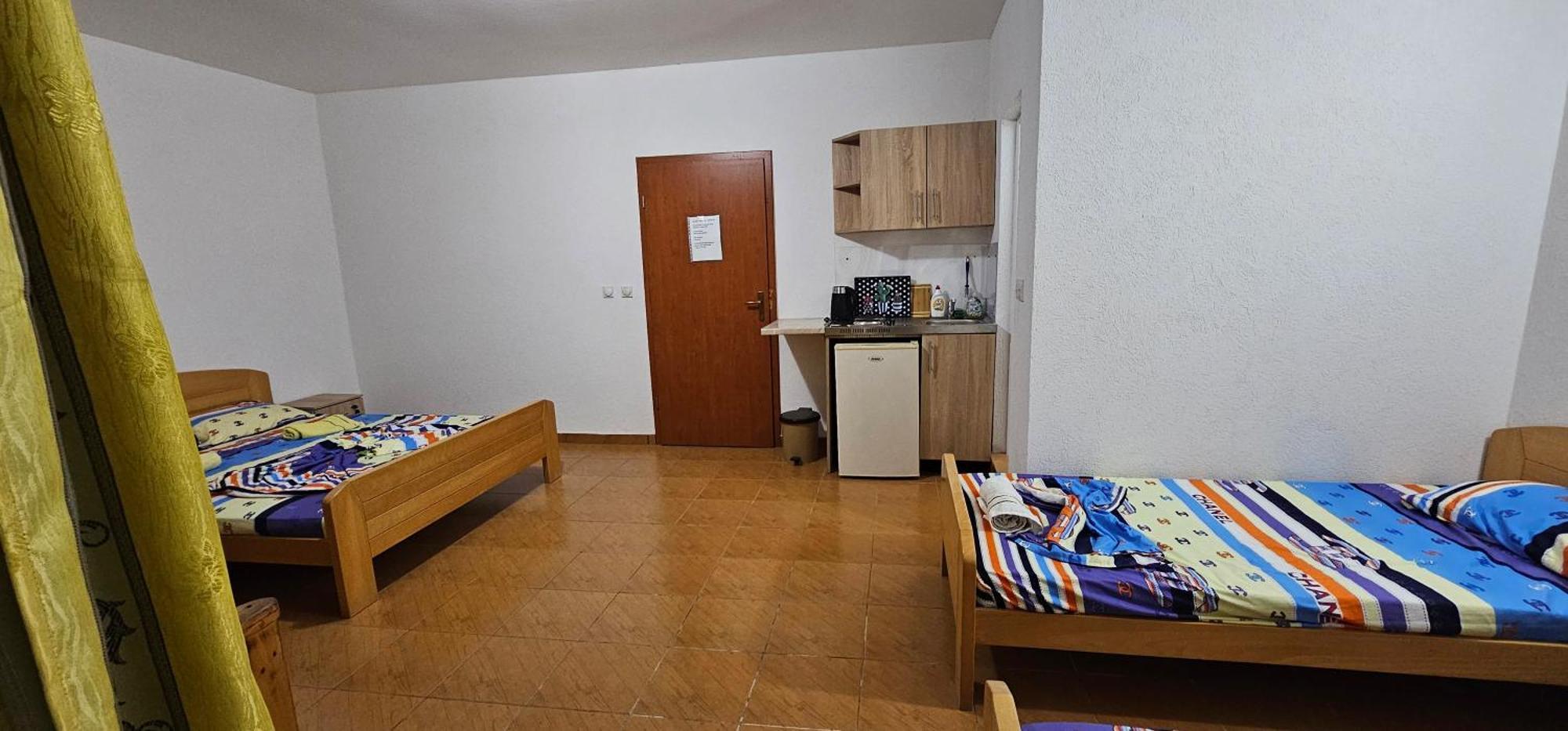 Kurt Apartaments Улцинь Екстер'єр фото