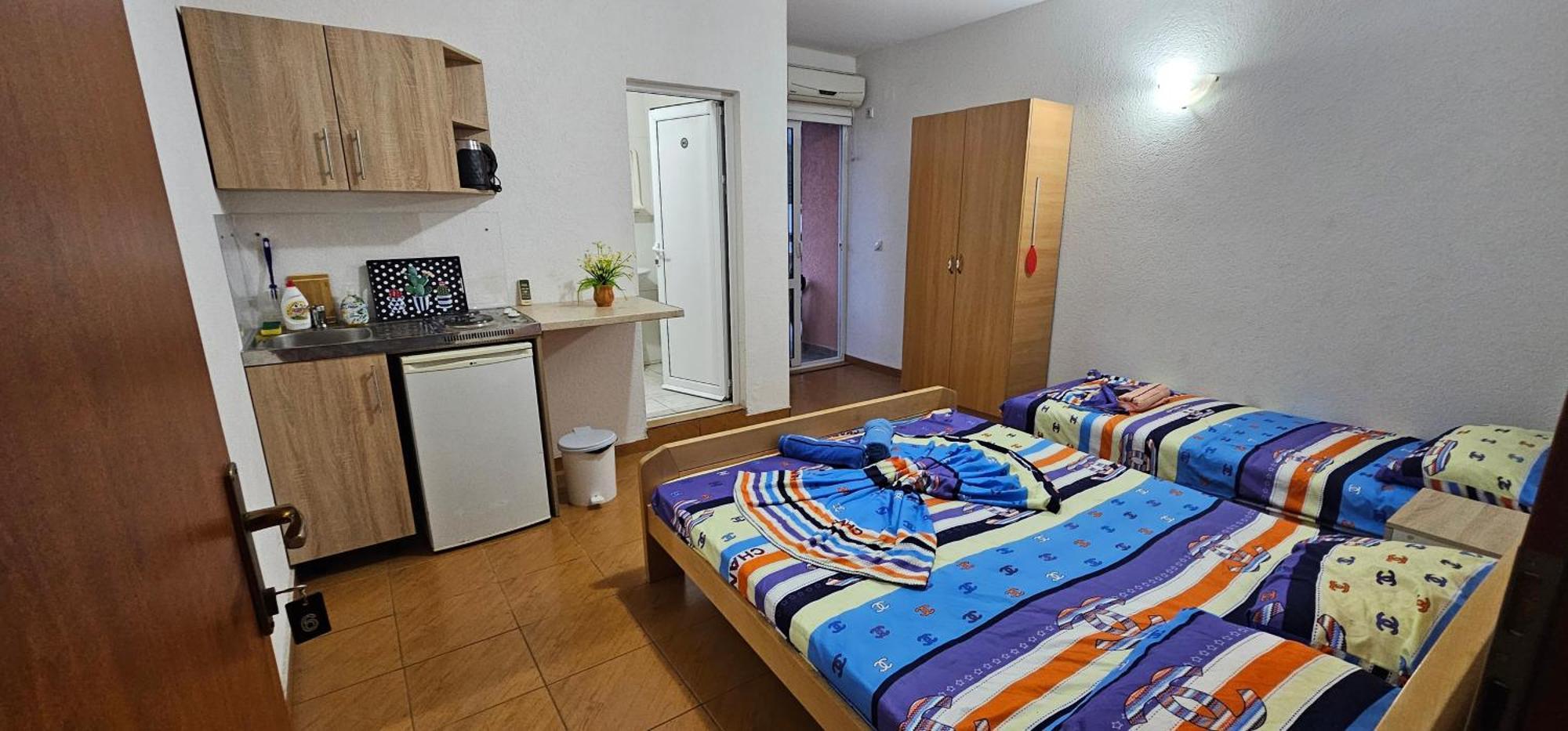Kurt Apartaments Улцинь Екстер'єр фото