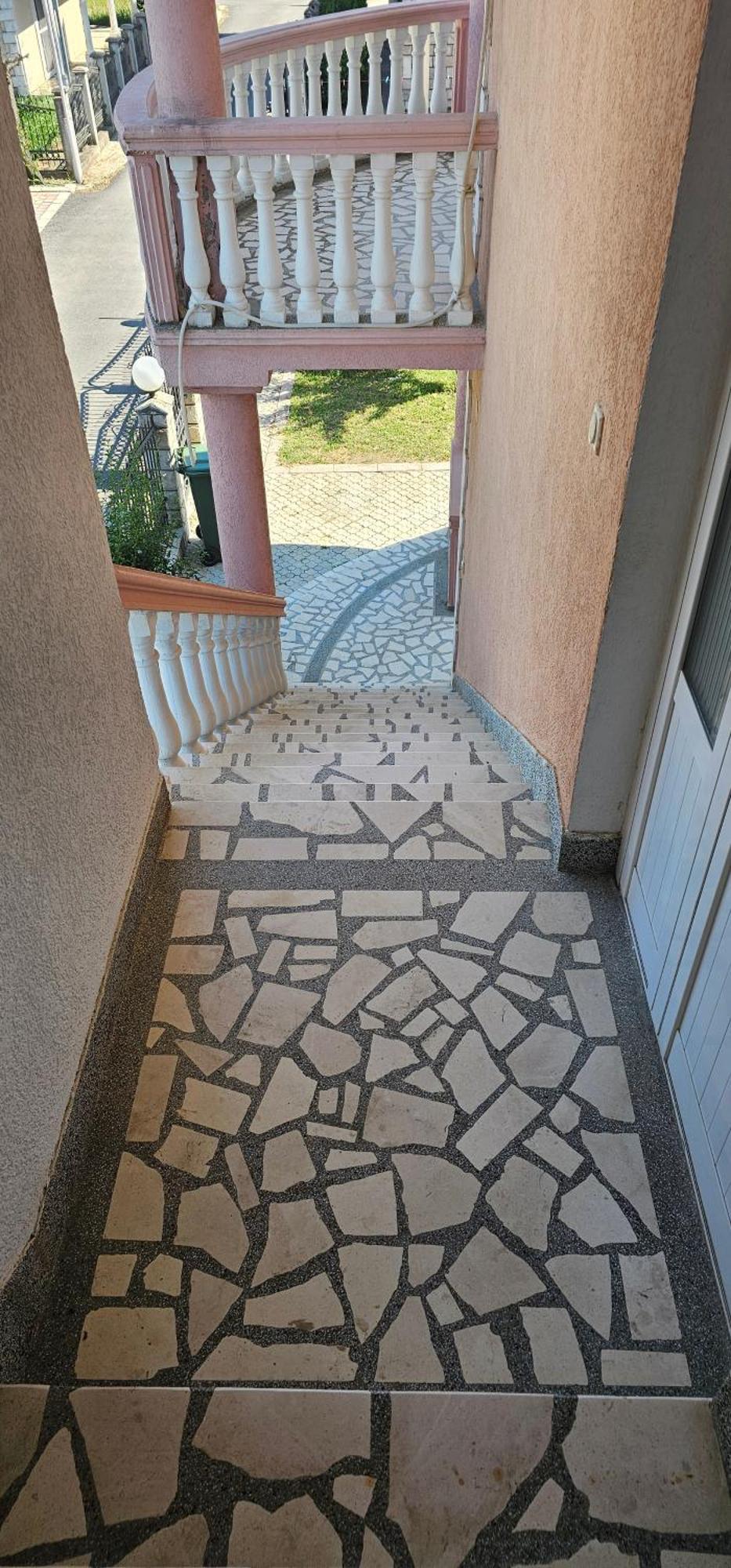 Kurt Apartaments Улцинь Екстер'єр фото